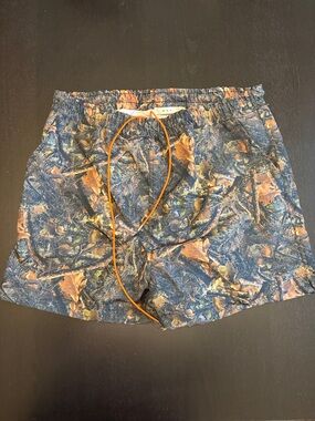 mnml LA Summer Shorts NWT Size XL